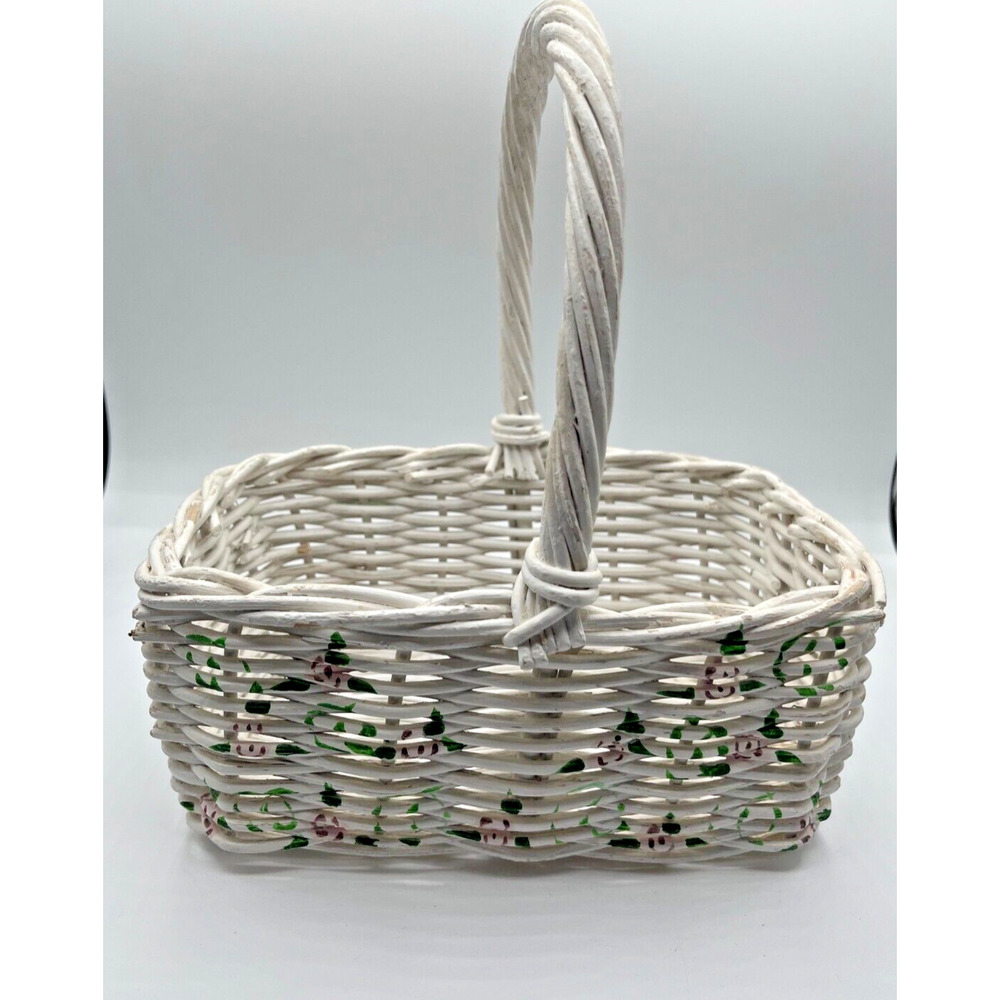 Vintage White Wicker Basket w/ Flower Accent Home Interiors Made in Philippines